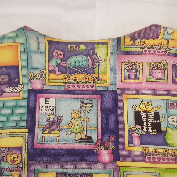 Scrub Top Ladies - Picture 4 of 8